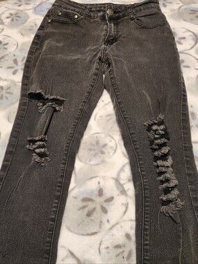Junior Black Washed Distressed Skinny Jeans
